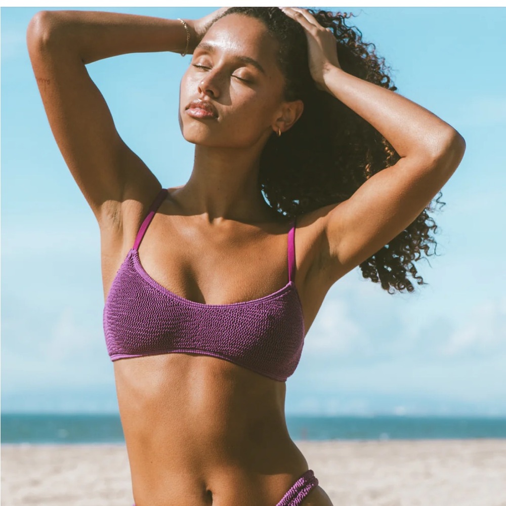 NWT Elysiian Balboa Low Scoop Bikini Top - Plum